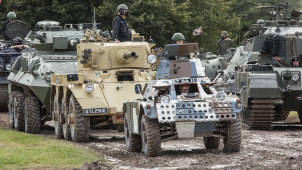 Tankfest 2023: Uma Transmissão Ao Vivo Pintando o Chieftain e